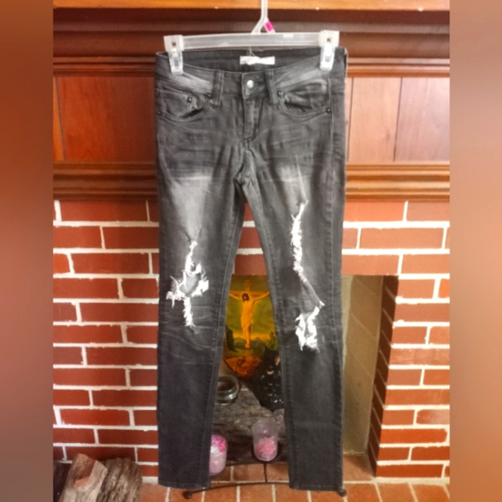 2.1 denim skinny jeans!